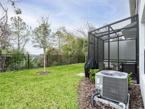 4902 Livingston Lane, Oviedo FL - photo 12 of 41