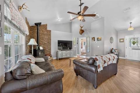 13930 NE 41st Terrace, Anthony FL - photo 6 of 6