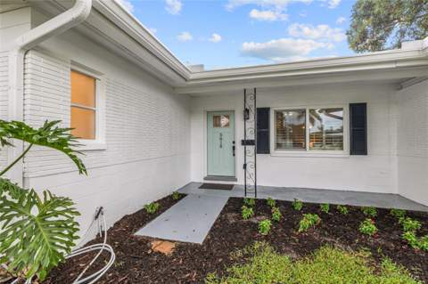 5618 31st Avenue, St Petersburg FL - photo 7 of 41