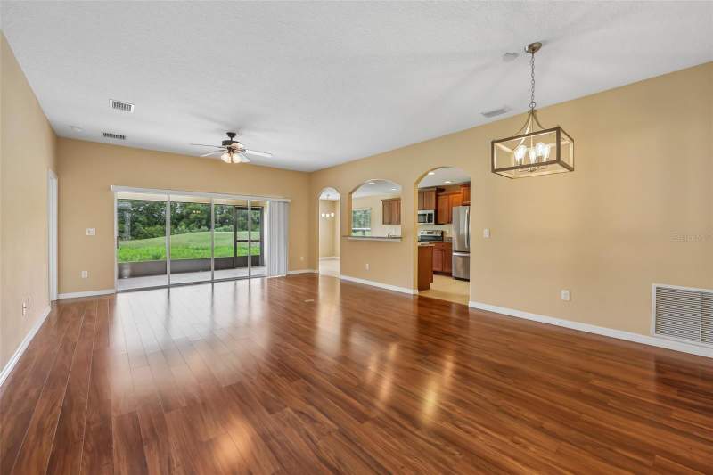 3 bedroom Single Family Residence at 4025 Arlington Ridge Boulevard, Arlington Ridge Ph 02, Leesburg — photo 4