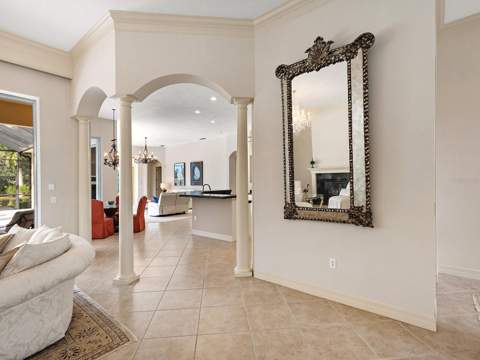 6906 Belmont Court, Lakewood Ranch FL - photo 17 of 79