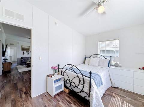 25110 Alamanda Dr, Astatula FL - photo 21 of 39