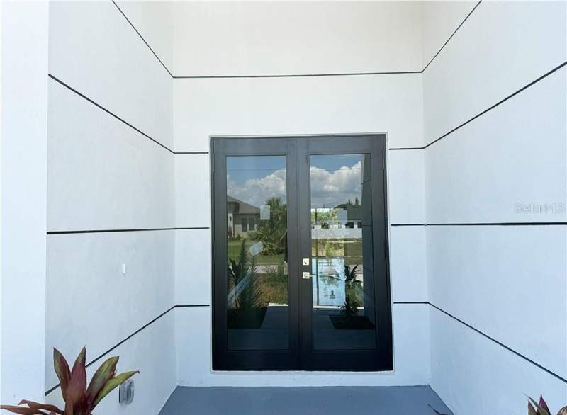 4 bedroom Single Family Residence at 2726 NW 41st Place, Cape Coral, Cape Coral — photo 3