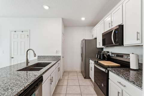 3753 Hampton Chase Lane, Sanford FL - photo 15 of 46