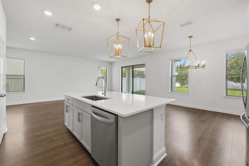 4 bedroom Single Family Residence at 9535 Juniper Moss Circle, Moss Park Preserve Ph 2, Orlando — photo 2