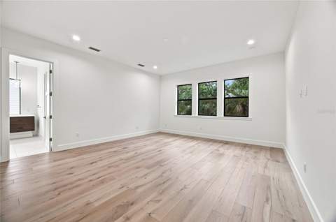 5104 W Evelyn Drive, Tampa FL - photo 24 of 45