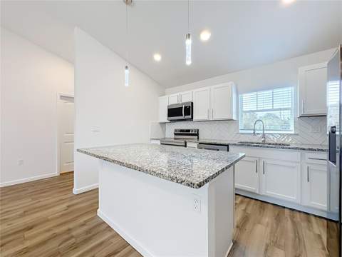 240 Bird Of Paradise Drive, Palm Coast FL - photo 8 of 39