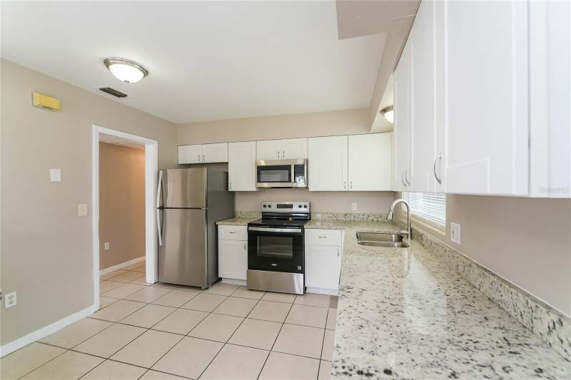 3 bedroom Single Family Residence at 936 Alecon Drive, Pine Hills Sub 10, Orlando — photo 2