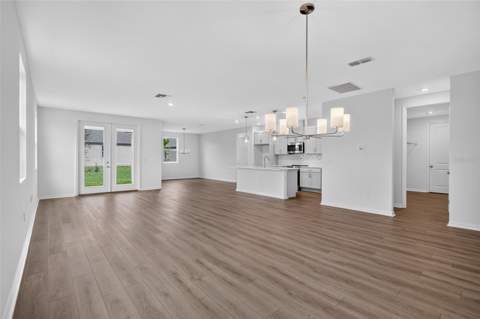 30173 Emerald Forest Drive, Mount Dora FL - photo 9 of 29