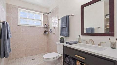 5925 Shore Boulevard #302, Gulfport FL - photo 21 of 29