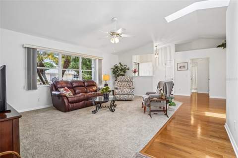 6407 Tildon Court, Leesburg FL - photo 10 of 43