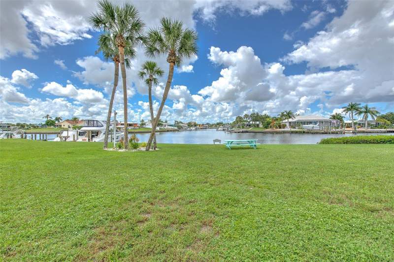 2 bedroom Condominium at 1028 Apollo Beach Boulevard #4, Anchor Point A Condo, Apollo Beach — photo 3
