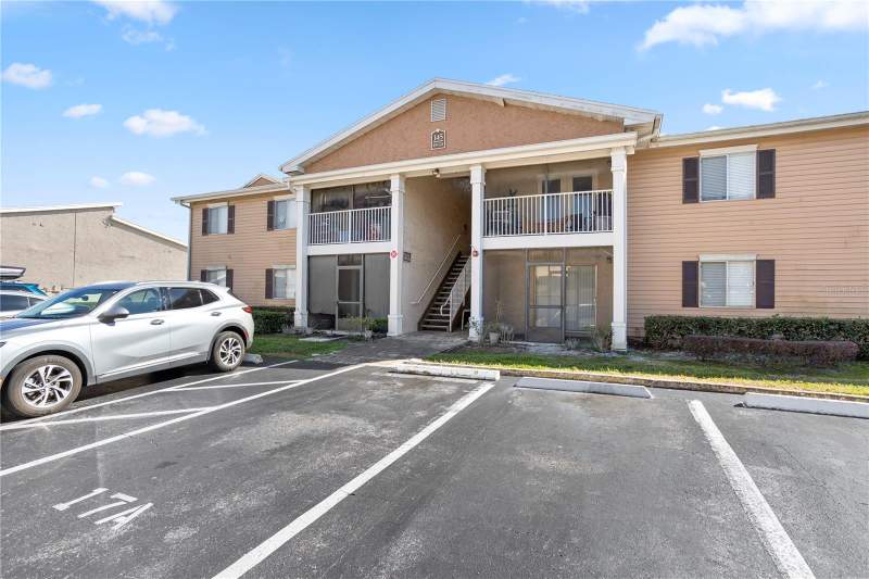 2 bedroom Condominium at 145 N Pearl Lake Causeway #106, Cove At Pearl Lake, Altamonte Springs — photo 2