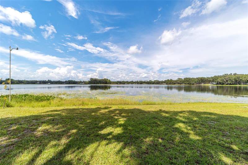 4 bedroom Single Family Residence at 10399 NE 218th Lane Road, Lake Pegram, Fort Mc Coy — photo 3