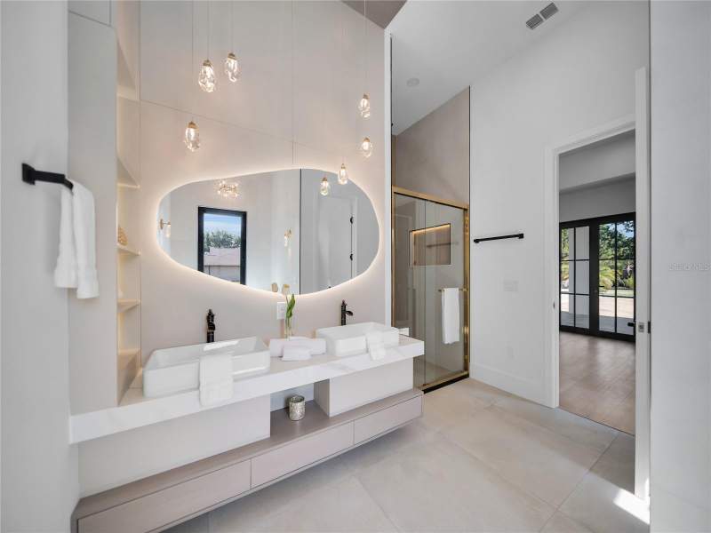 4 bedroom Single Family Residence at 11241 Oswalt Road, Crescent Lake Club Sub, Clermont — photo 5