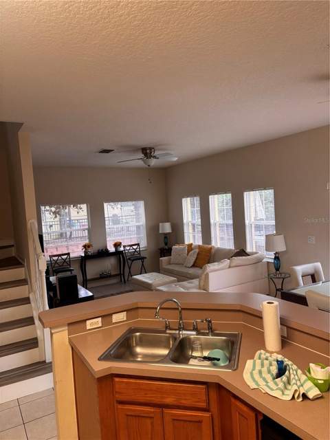 8546 Bay Lilly Loop, Kissimmee FL - photo 7 of 28