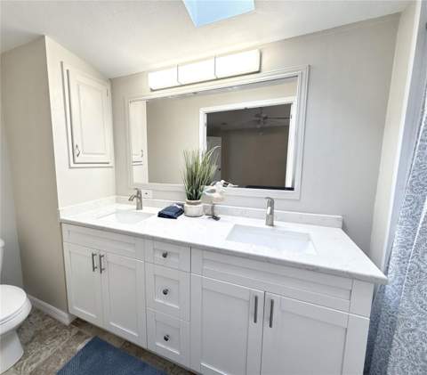 7107 Mount Essex Drive #520, St Petersburg FL - photo 15 of 32