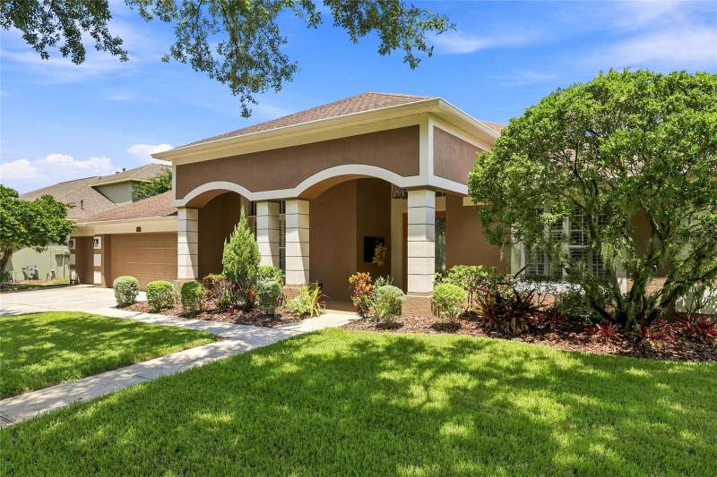 4 bedroom Single Family Residence at 8310 Summer Grove Road, West Meadows Prcl 6 Ph 1, Tampa — photo 3