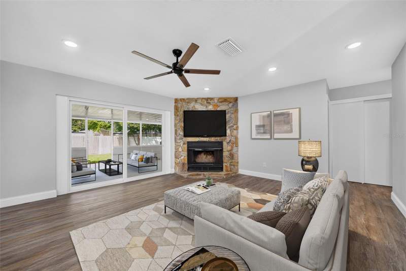 4 bedroom Single Family Residence at 12100 Carolina Woods Lane, Meadow Woods Village 02, Orlando — photo 5