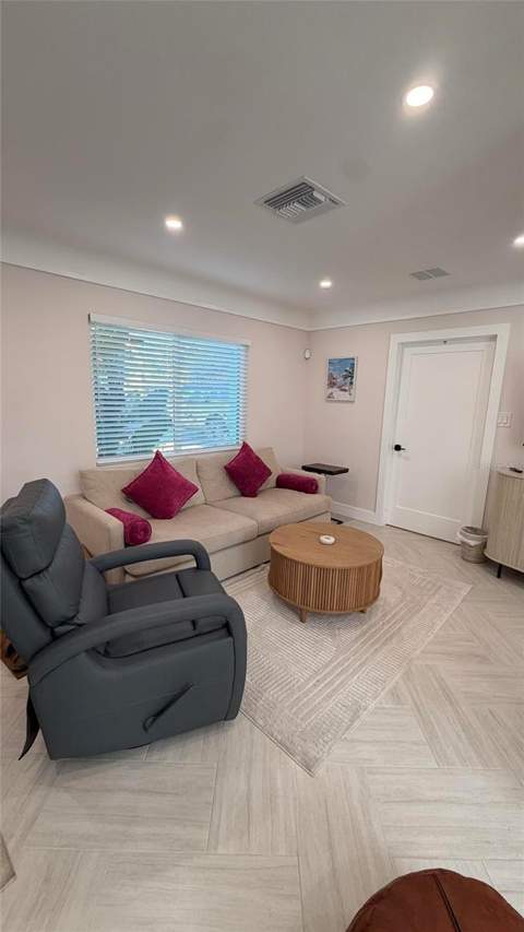 434 79th Avenue, St Pete Beach FL - photo 7 of 21