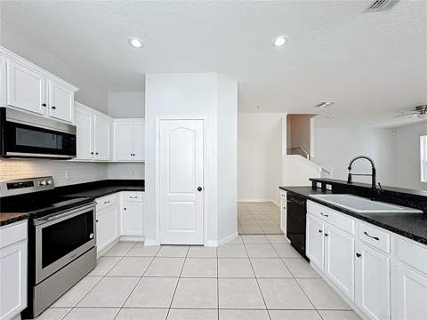 10338 Lake District Lane #S, Orlando FL - photo 20 of 55
