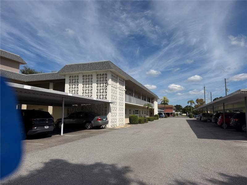 2 bedroom Condominium at 1220 57th Street #101C, Tyrone Garden Apts Condo, St Petersburg — photo 3