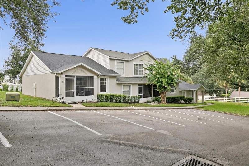 2 bedroom Villa at 608 S Grand Highway, Clermont Hillside Villas Twnhs, Clermont — photo 2