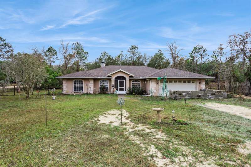 14170 SE 4TH STREET home for sale in Williston Highlands