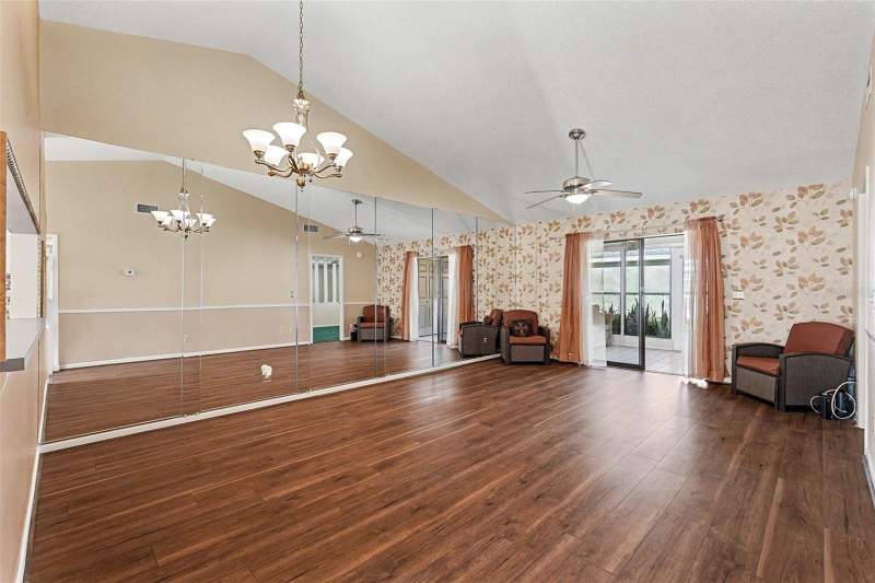 2 bedroom Condominium at 38345 Cottonwood Place #38345, Driftwood Zephyrhills, Zephyrhills — photo 4