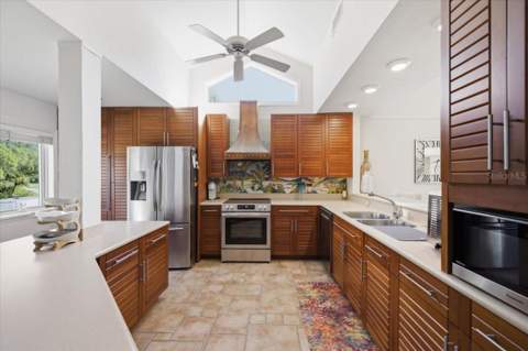13 Tidy Island Boulevard #13, Bradenton FL - photo 16 of 66