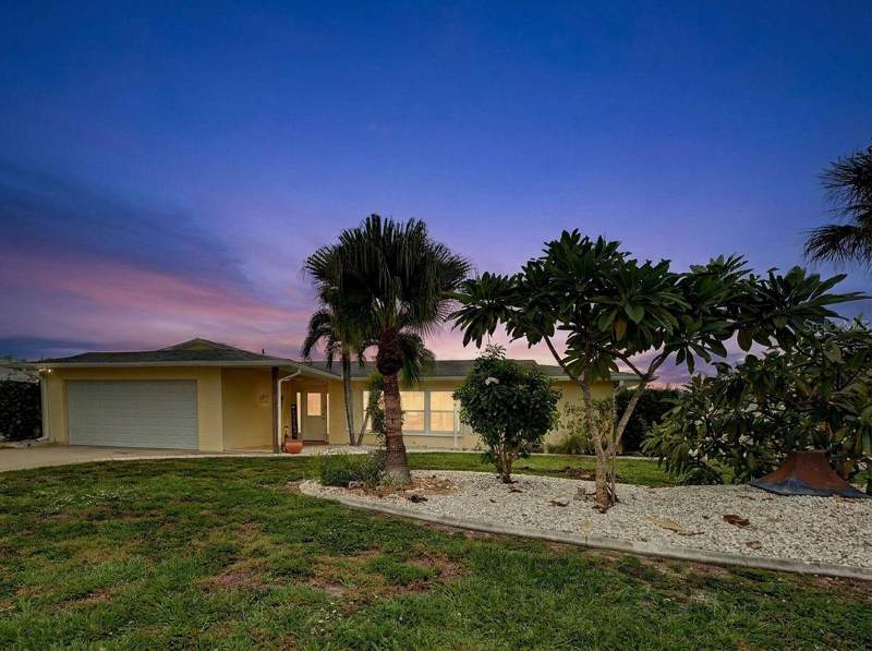 612 GLEN OAK ROAD home for sale in Venice Gardens