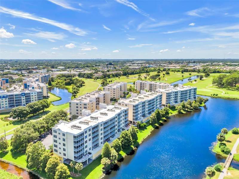 2 bedroom Condominium at 1200 Country Club Drive #5402, Country Club Condo At East Bay, Largo — photo 2