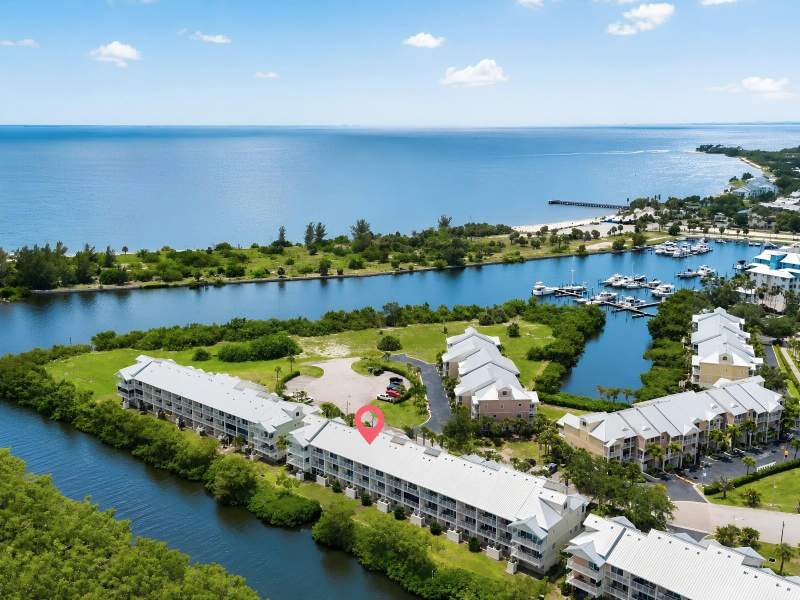 2 bedroom Townhouse at 3248 Mangrove Point Drive, Bahia Beach Twnhms Ph 2, Ruskin — photo 4