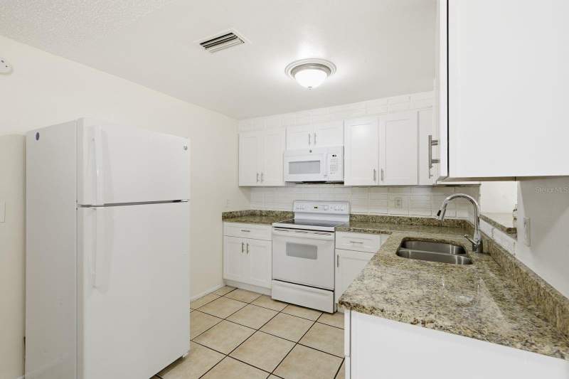 4 bedroom Single Family Residence at 1119 17th Avenue, Ridge Park Estates, Largo — photo 3