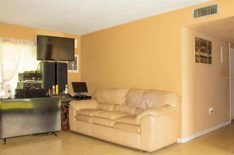 4835 Kathy Jo Terrace, Orlando FL - photo 6 of 22