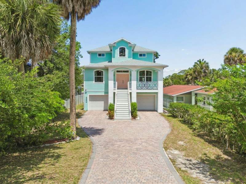 6121 LAFAYETTE STREET home for sale in New Port Richey City