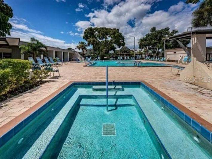 2 bedroom Condominium at 5925 Terrace Park Drive #111, Terrace Park Of Five Towns, St Petersburg — photo 3