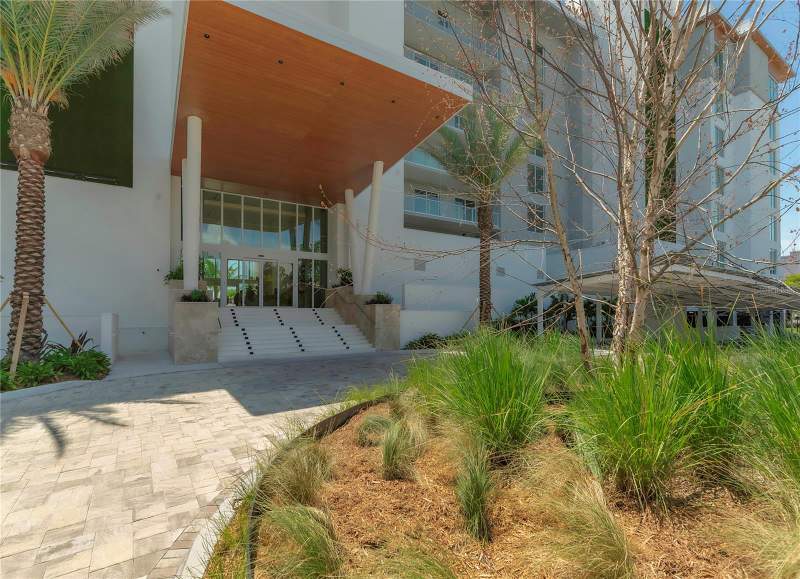 2 bedroom Condominium at 1020 Sunset Point Road #302, Serena By The Sea Condo, Clearwater — photo 3