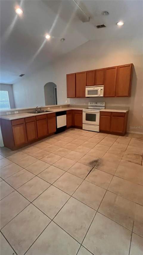 451 Peace Court, Kissimmee FL - photo 7 of 17