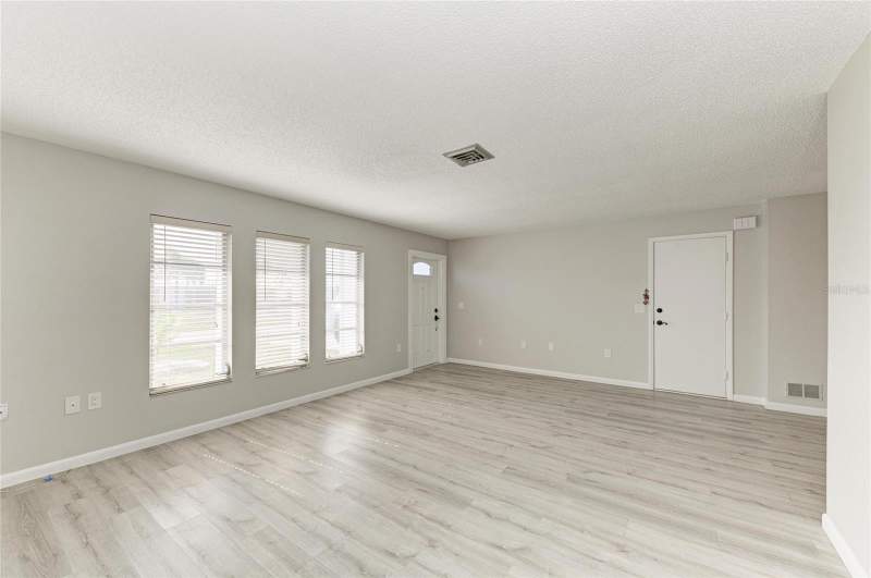 2 bedroom Condominium at 140 Circlewood Drive #C1-4, Circle Woods Of Venice 1, Venice — photo 4