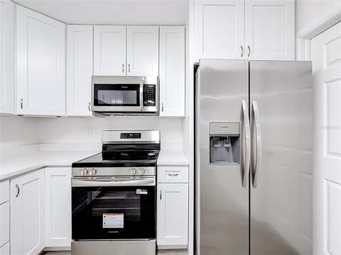 819 Helmsman Way, Palm Harbor FL - photo 10 of 26