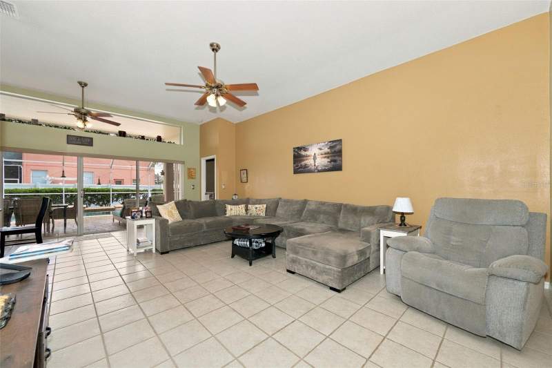 4 bedroom Single Family Residence at 4401 Fort Shaw Drive, Southern Oaks, New Port Richey — photo 5