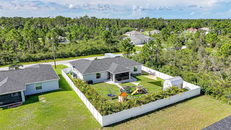 3 bedroom Single Family Residence at 13172 Gorman Avenue, Port Charlotte Sec 054, Port Charlotte — photo 2