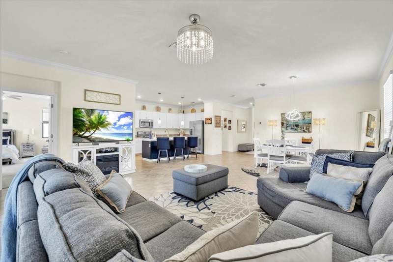 4 bedroom Single Family Residence at 11914 Silver Cobblestone Way, Arborwood Preserve Ph 1, Fort Myers — photo 5