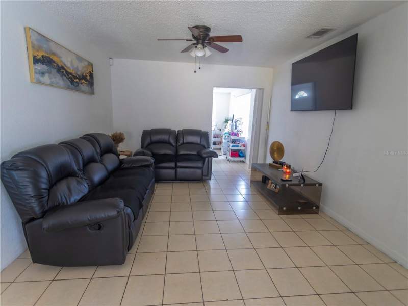 4 bedroom Single Family Residence at 4718 Eldorado Drive, Townn Country Park Un 01, Tampa — photo 3