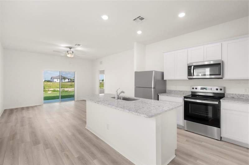 3 bedroom Single Family Residence at 3617 Amanatsu Street, Gum Lake Preserve, Lake Alfred — photo 5
