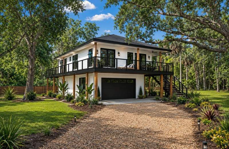 2 bedroom Single Family Residence at 707 George Street, Uninc, Tarpon Springs — photo 2
