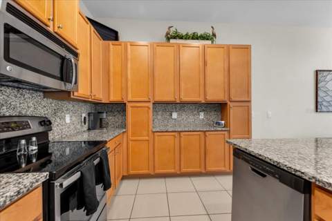 390 Captiva Drive, Davenport FL - photo 22 of 93