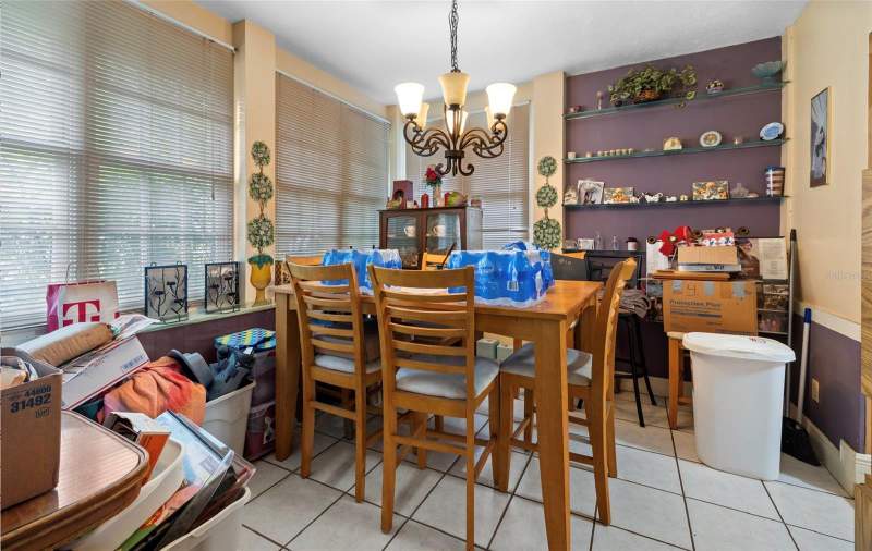 3 bedroom Single Family Residence at 8602 N Rome Avenue, Oakwood Manor, Tampa — photo 4