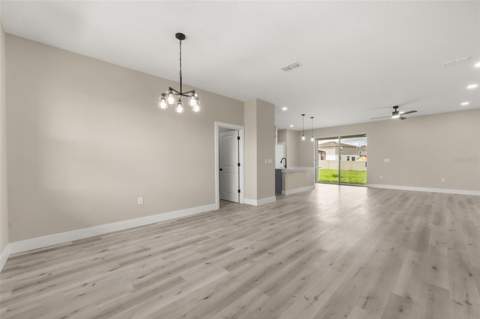 367 Camellia Court, Kissimmee FL - photo 6 of 30